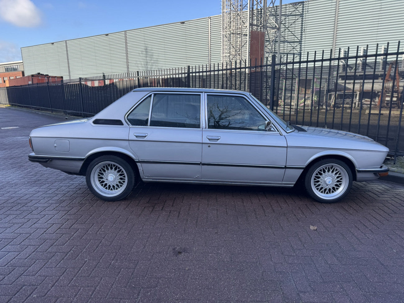 BMW 528i M30 engine 3.5ltr 1978 polaris project