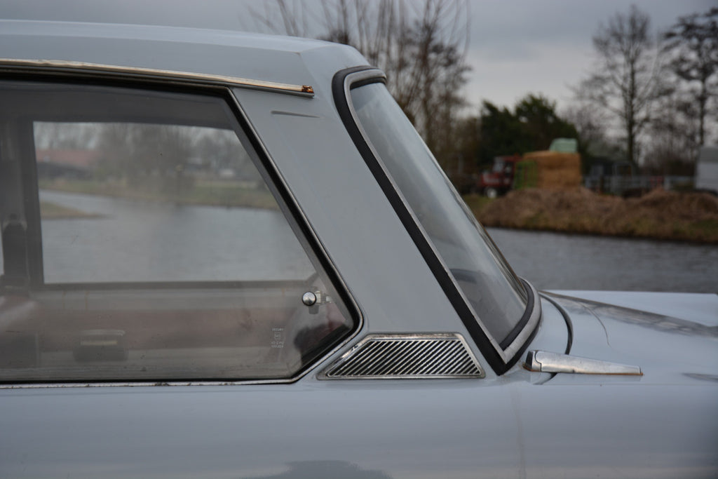 DAF 32LE Daffodil Luxe Extra 1967 in good condition
