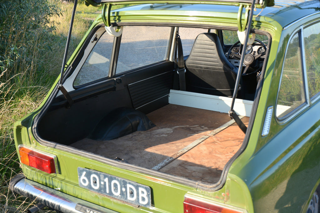DAF 66 VAN 1975 factory original delivery van - ultra rare 6634 Variomatic