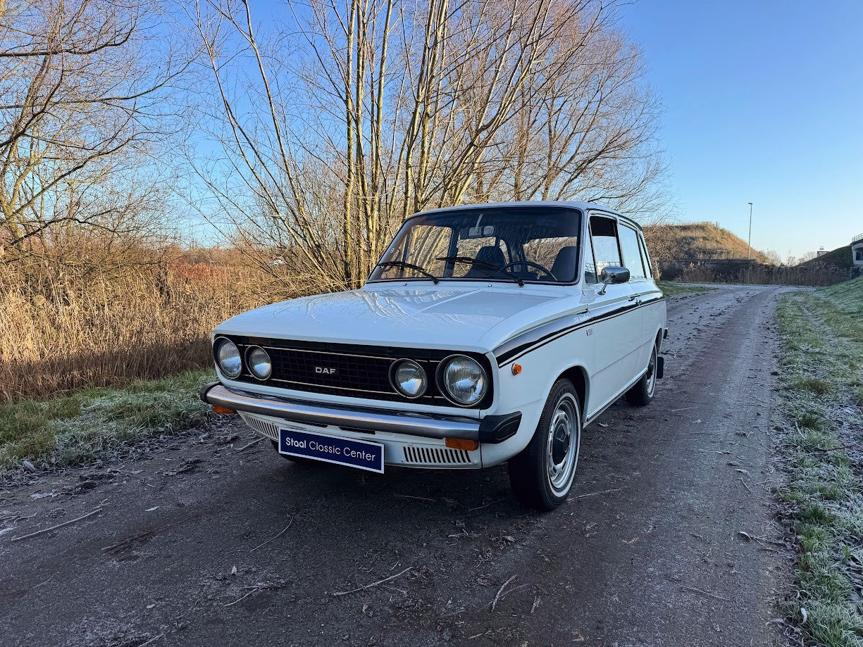 Reserved - DAF 66 Marathon 1300 rare Combi with Variomatic 1975