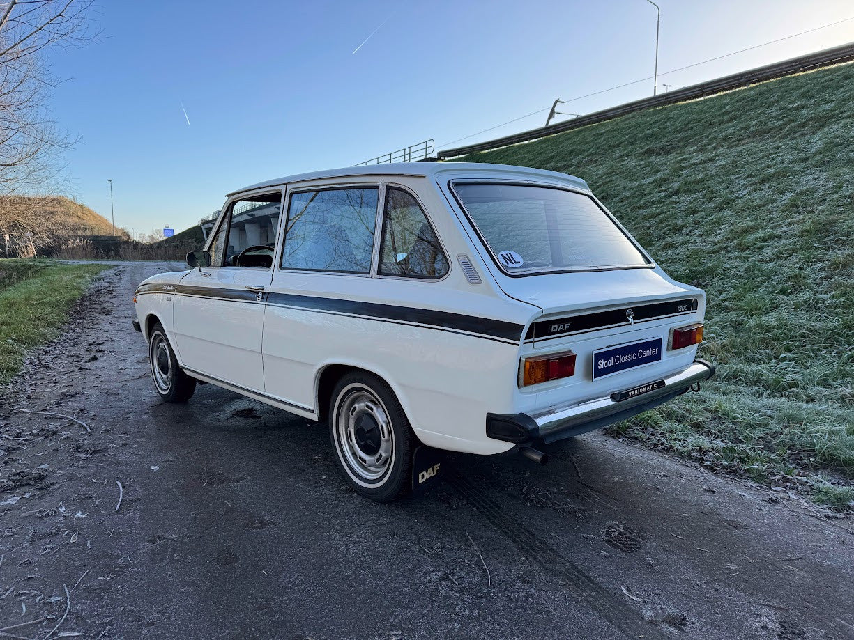 Reserved - DAF 66 Marathon 1300 rare Combi with Variomatic 1975