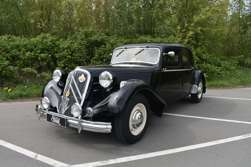 Reserved - Citroen Traction Avant 15/6 1950 restored, with powersteering