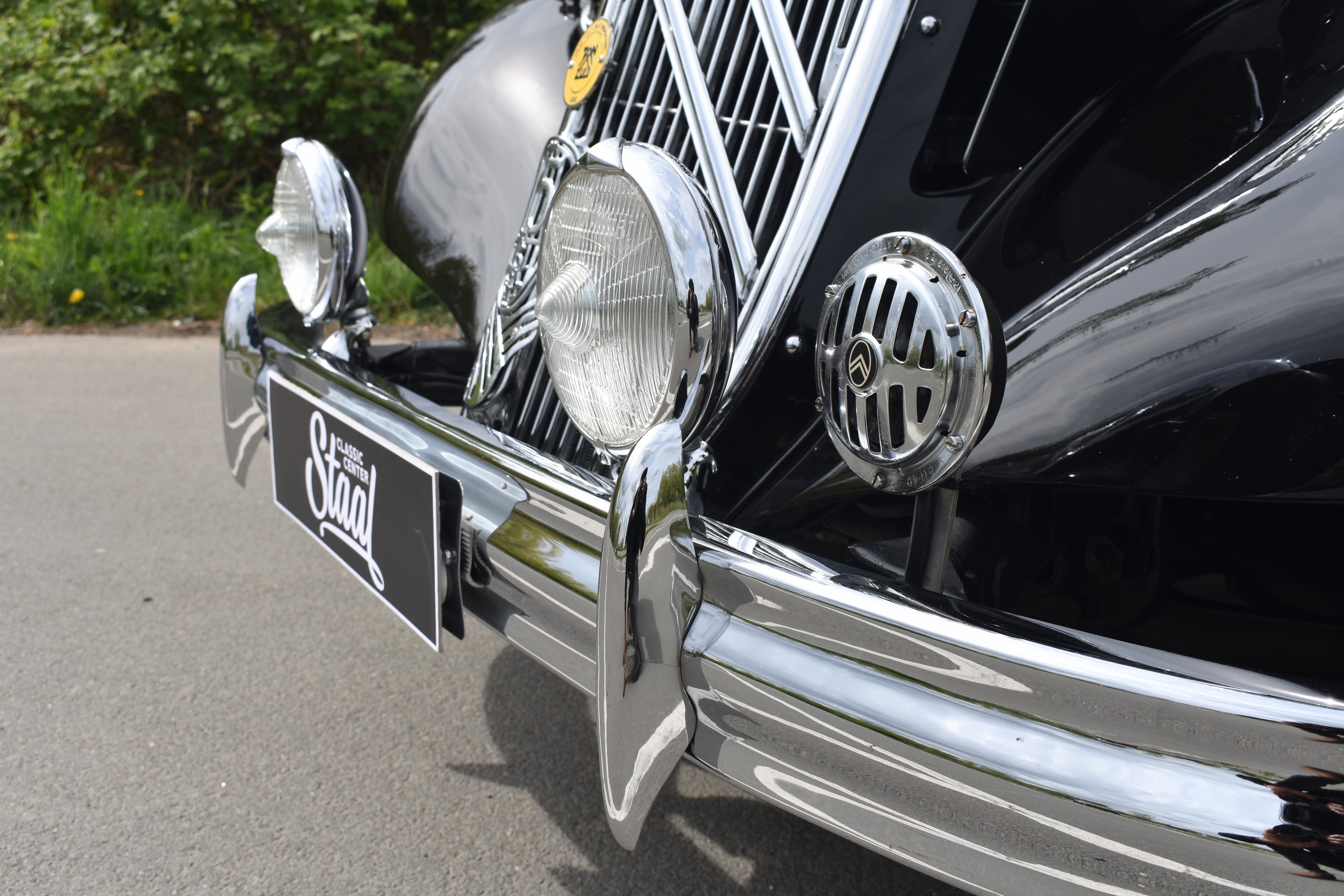 Citroen Traction Avant 15/6 1950 restored, with powersteering