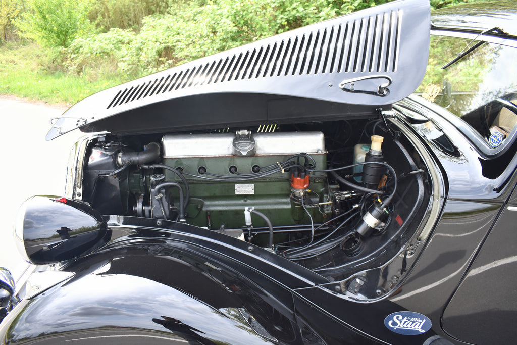 Citroen Traction Avant 15/6 1950 restored, with powersteering
