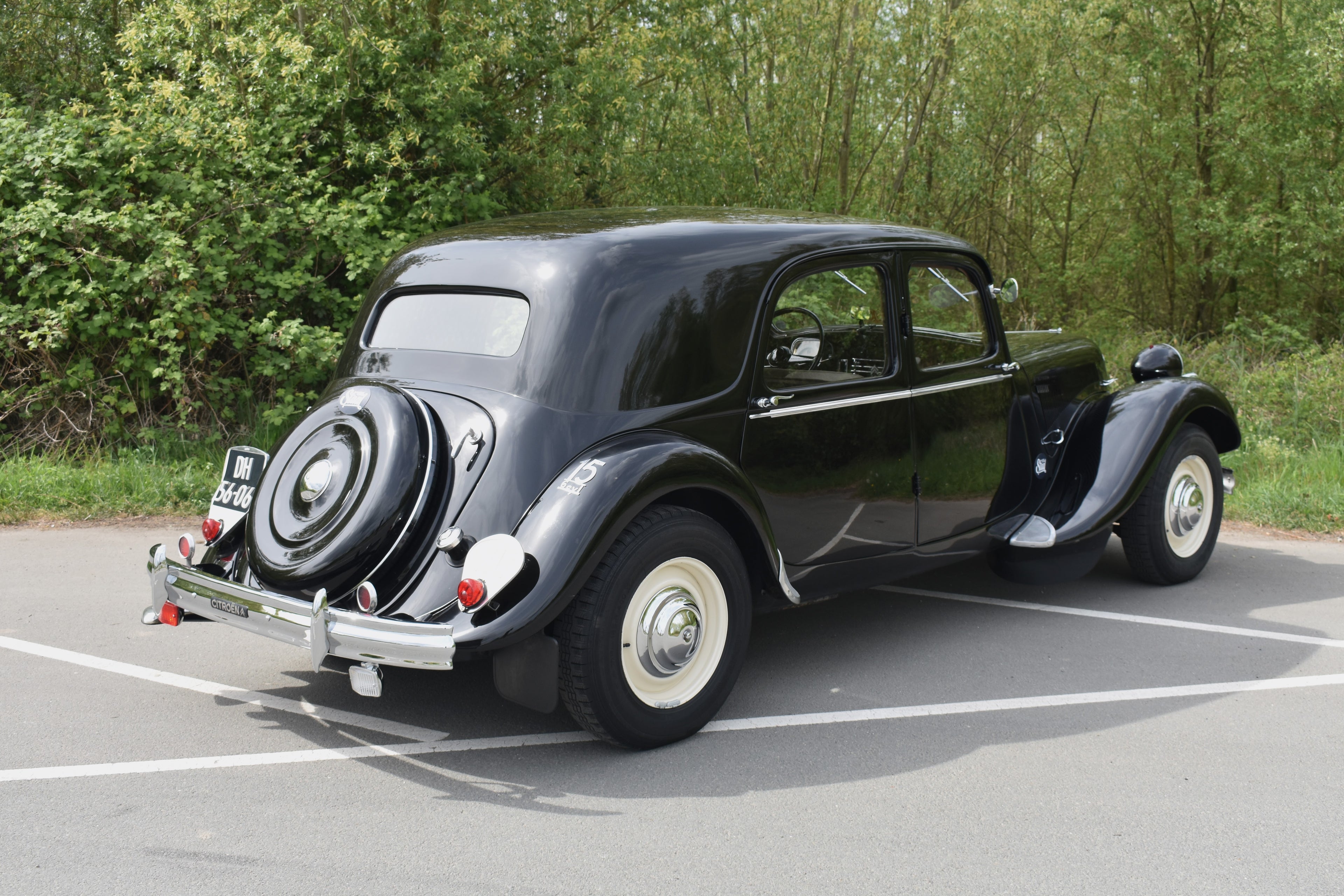 Citroen Traction Avant 15/6 1950 restored, with powersteering