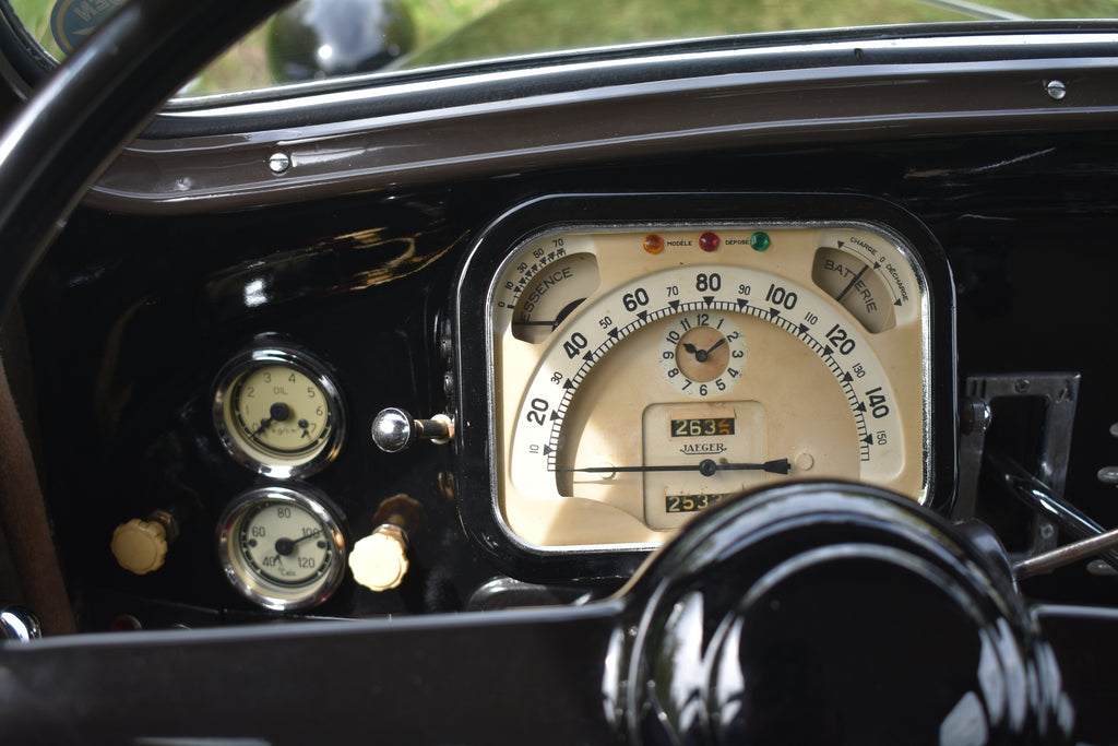 Citroen Traction Avant 15/6 1950 restored, with powersteering