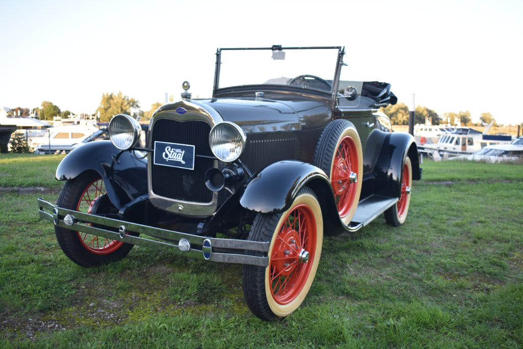 Ford Model A 1929 Deluxe Roadster – Restored condition with dicky seat