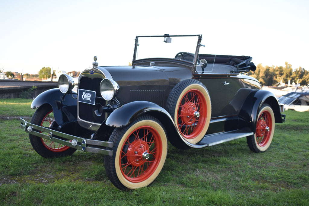 Ford Model A 1929 Deluxe Roadster – Restored condition with dicky seat