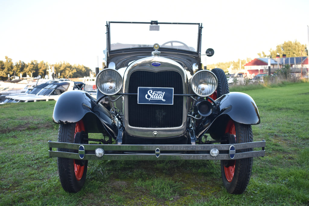 Ford Model A 1929 Deluxe Roadster – Restored condition with dicky seat