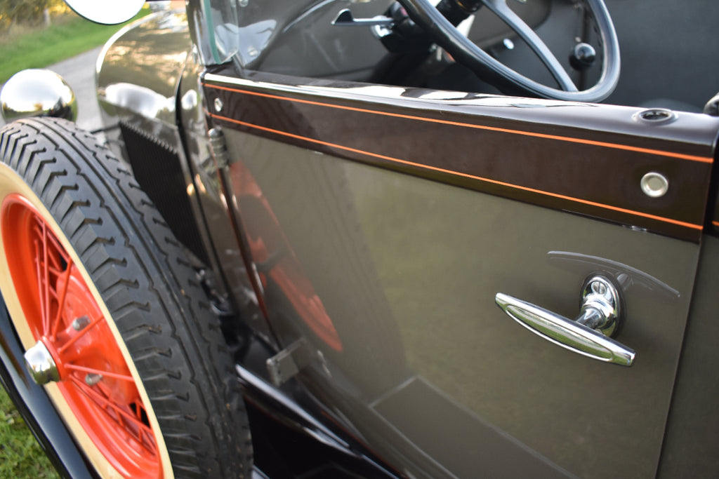 Ford Model A 1929 Deluxe Roadster – Restored condition with dicky seat