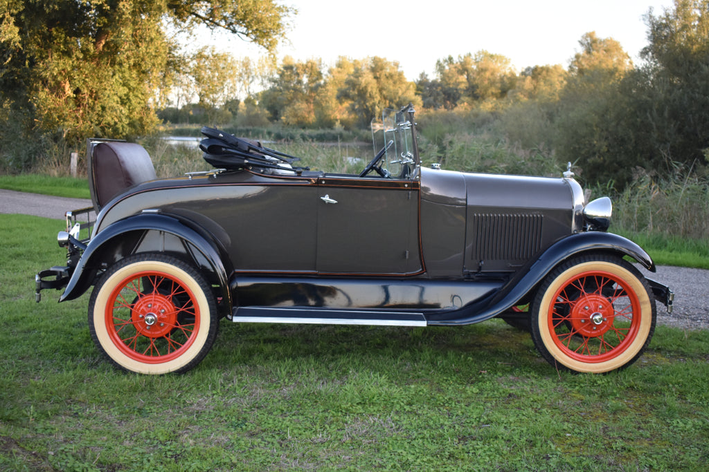 Ford Model A 1929 Deluxe Roadster – Restored condition with dicky seat