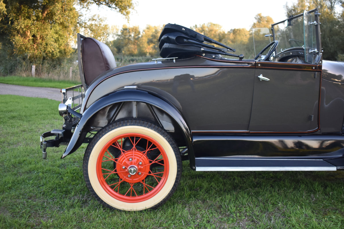 Ford Model A 1929 Deluxe Roadster – Restored condition with dicky seat