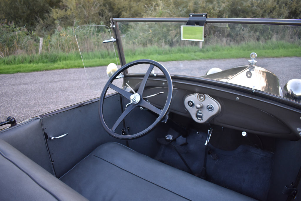 Ford Model A 1929 Deluxe Roadster – Restored condition with dicky seat