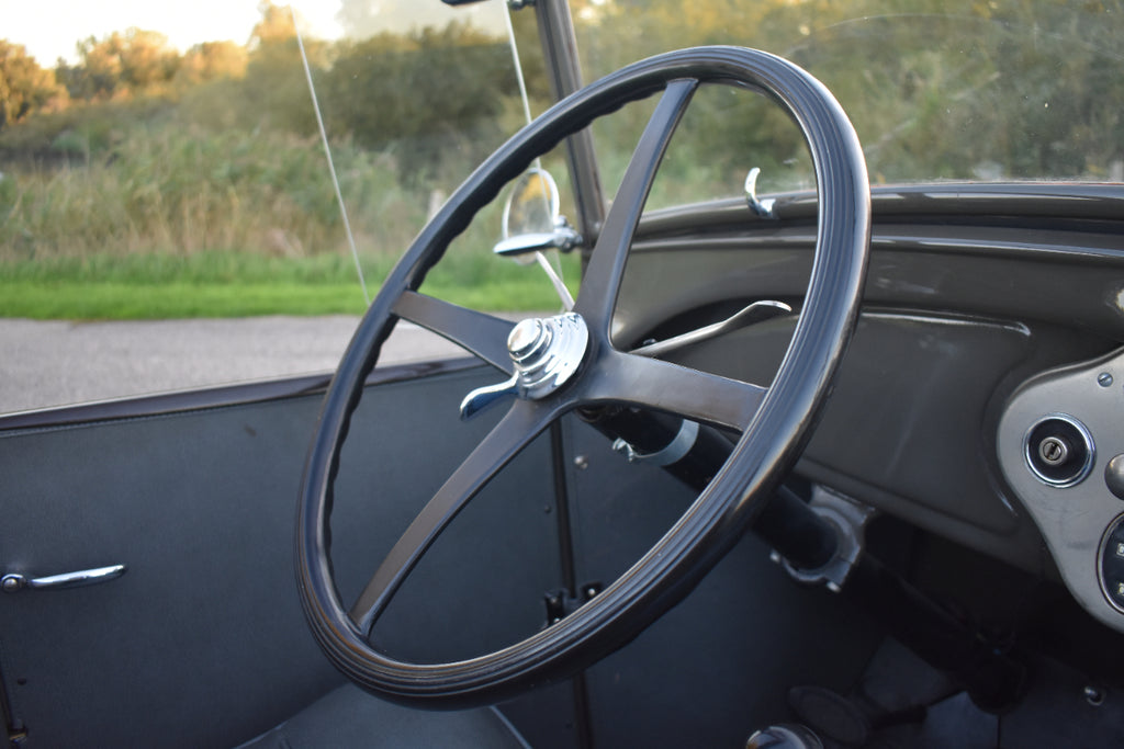 Ford Model A 1929 Deluxe Roadster – Restored condition with dicky seat