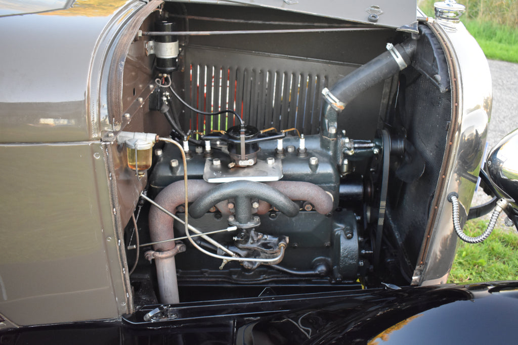 Ford Model A 1929 Deluxe Roadster – Restored condition with dicky seat