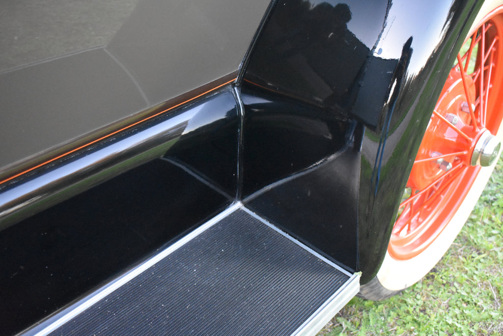 Ford Model A 1929 Deluxe Roadster – Restored condition with dicky seat