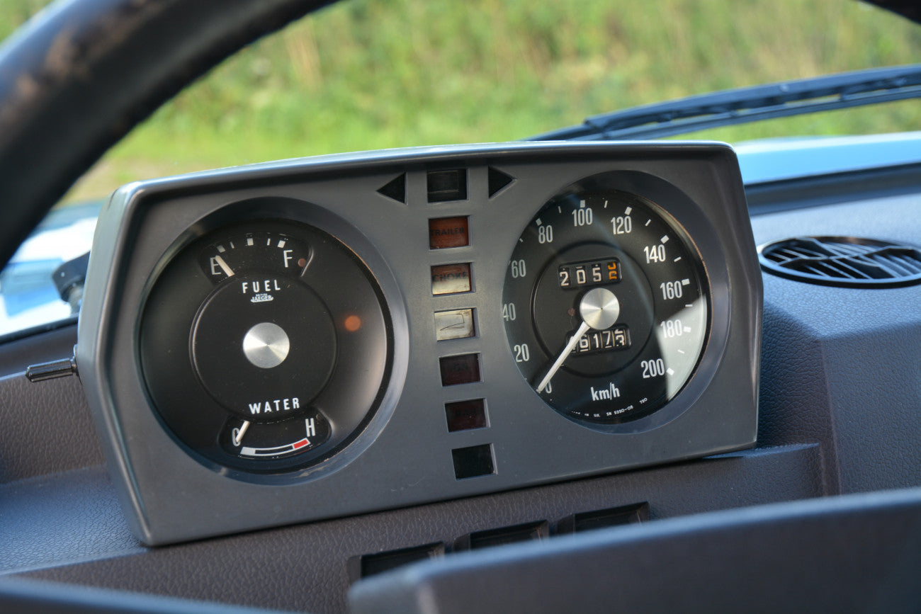 Range Rover Vogue Classic 1982 Blue Restored and fully revised