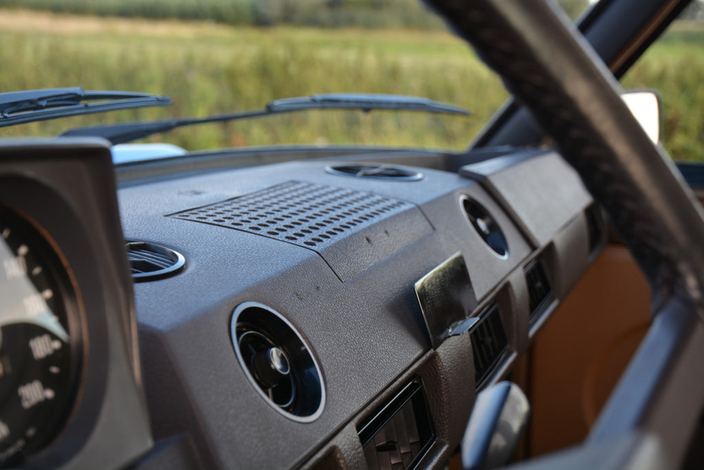 Range Rover Vogue Classic 1982 Blue Restored and fully revised