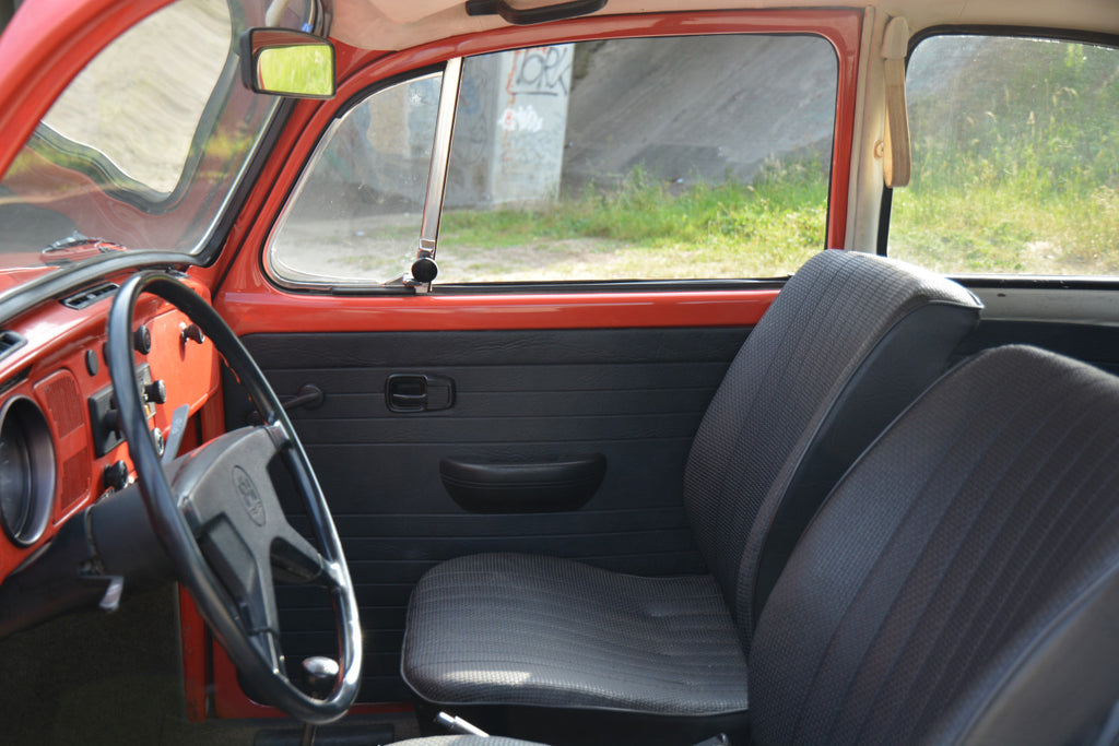 Volkswagen Beetle 1300 1972 new paint