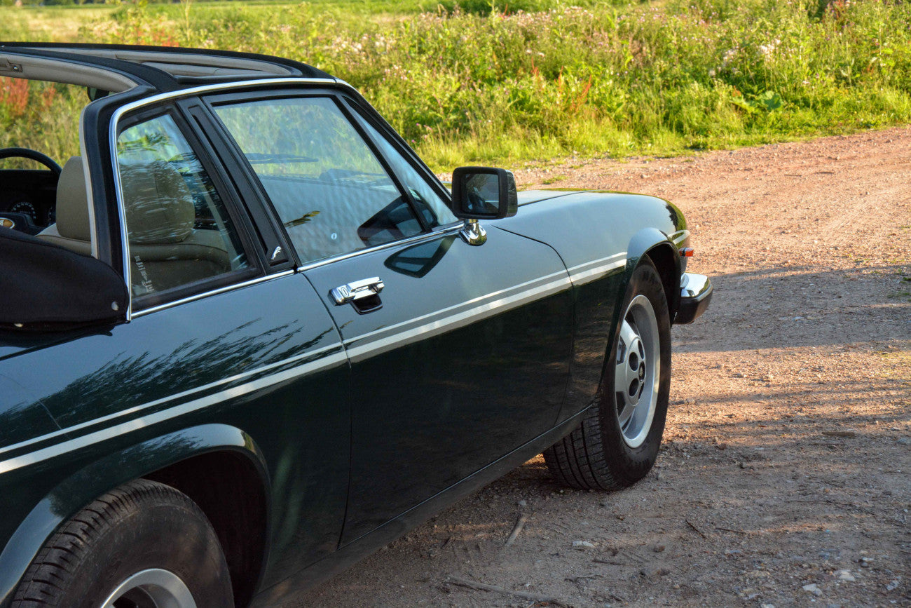 Jaguar XJ-SC Targa V12 1986 Unique low milage 64.700 km XJ XJSC