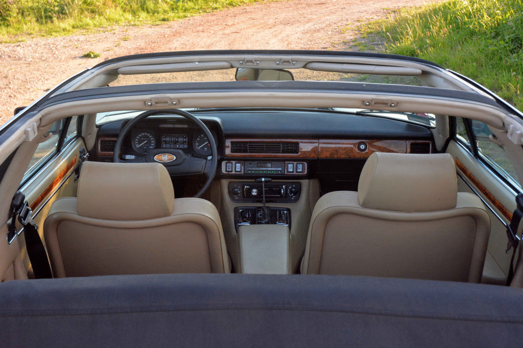 Jaguar XJ-SC Targa V12 1986 Unique low milage 64.700 km XJ XJSC