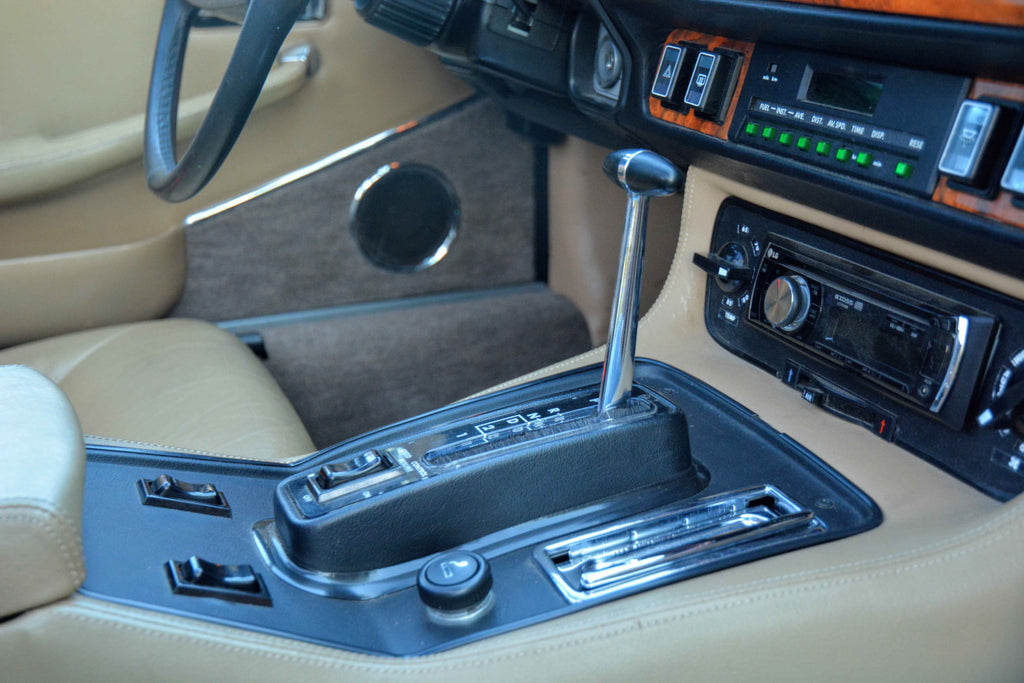 Jaguar XJ-SC Targa V12 1986 Unique low milage 64.700 km XJ XJSC
