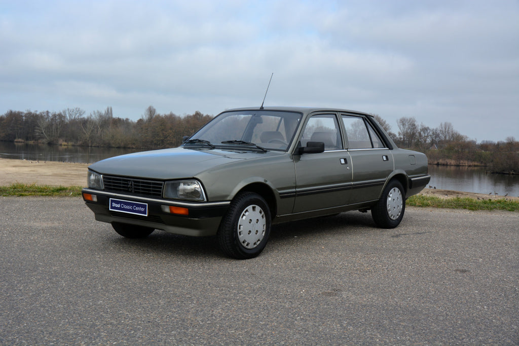 Peugeot 505 GL 1985 Fully Original Dutch Delivered