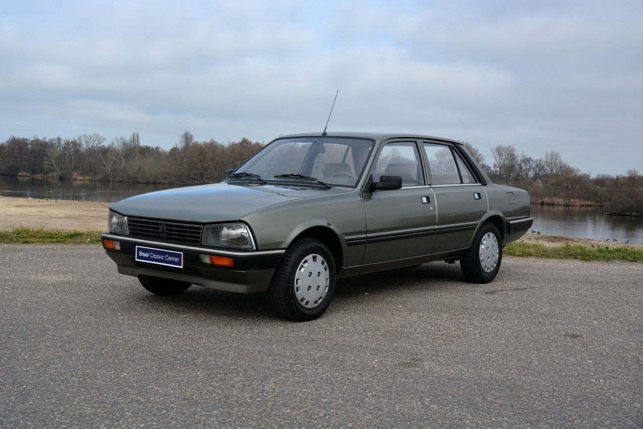 Peugeot 505 GL 1985 Fully Original Dutch Delivered