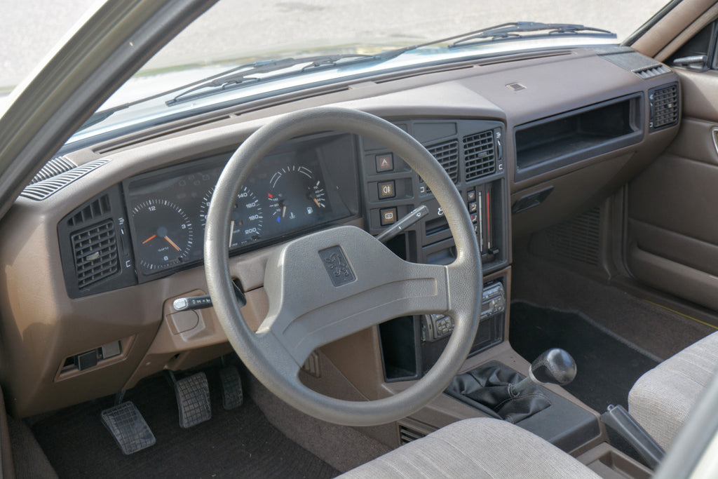 Peugeot 505 GL 1985 Fully Original Dutch Delivered