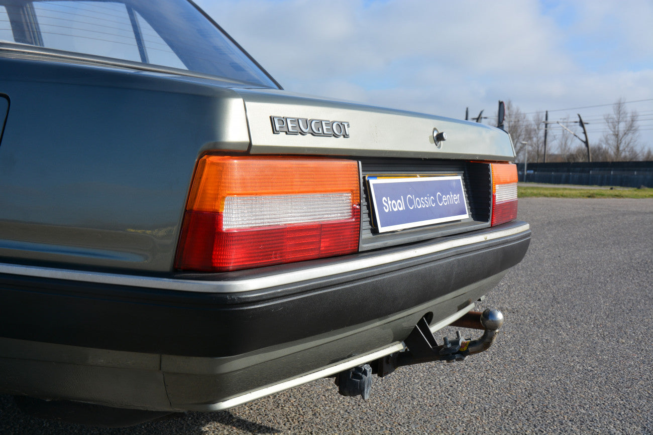 Peugeot 505 GL 1985 Fully Original Dutch Delivered
