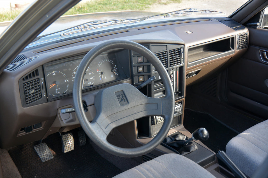Peugeot 505 GL 1985 Fully Original Dutch Delivered