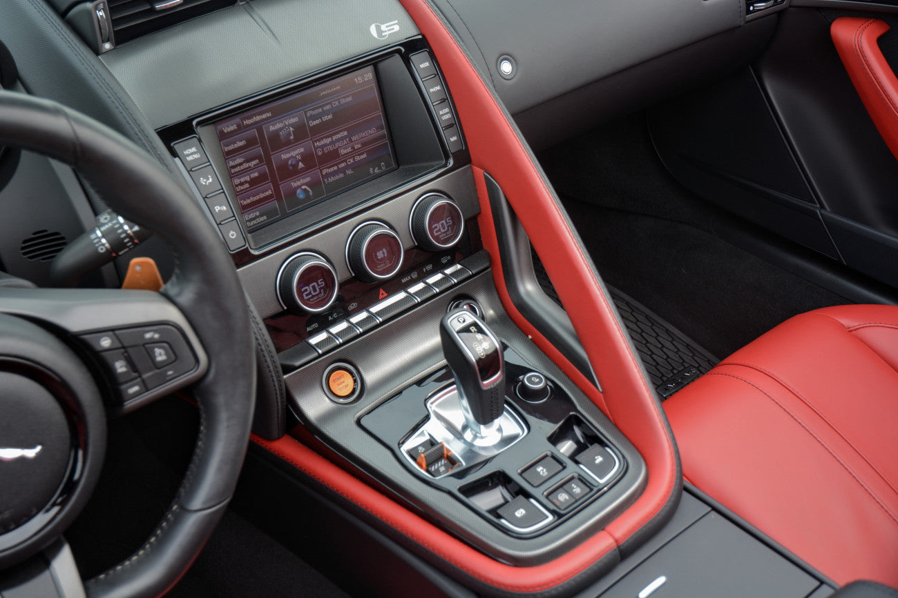 Jaguar F-Type 3.0 V6 S Convertible in Like New Condition | Red Leather | Dealer Maintained
