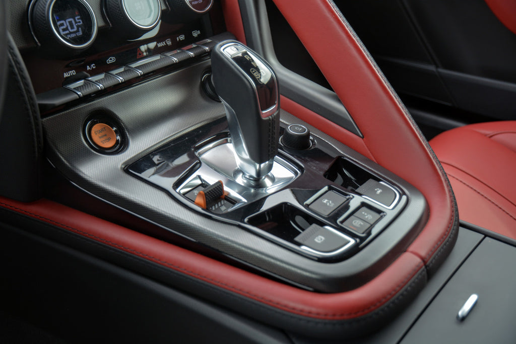 Jaguar F-Type 3.0 V6 S Convertible in Like New Condition | Red Leather | Dealer Maintained