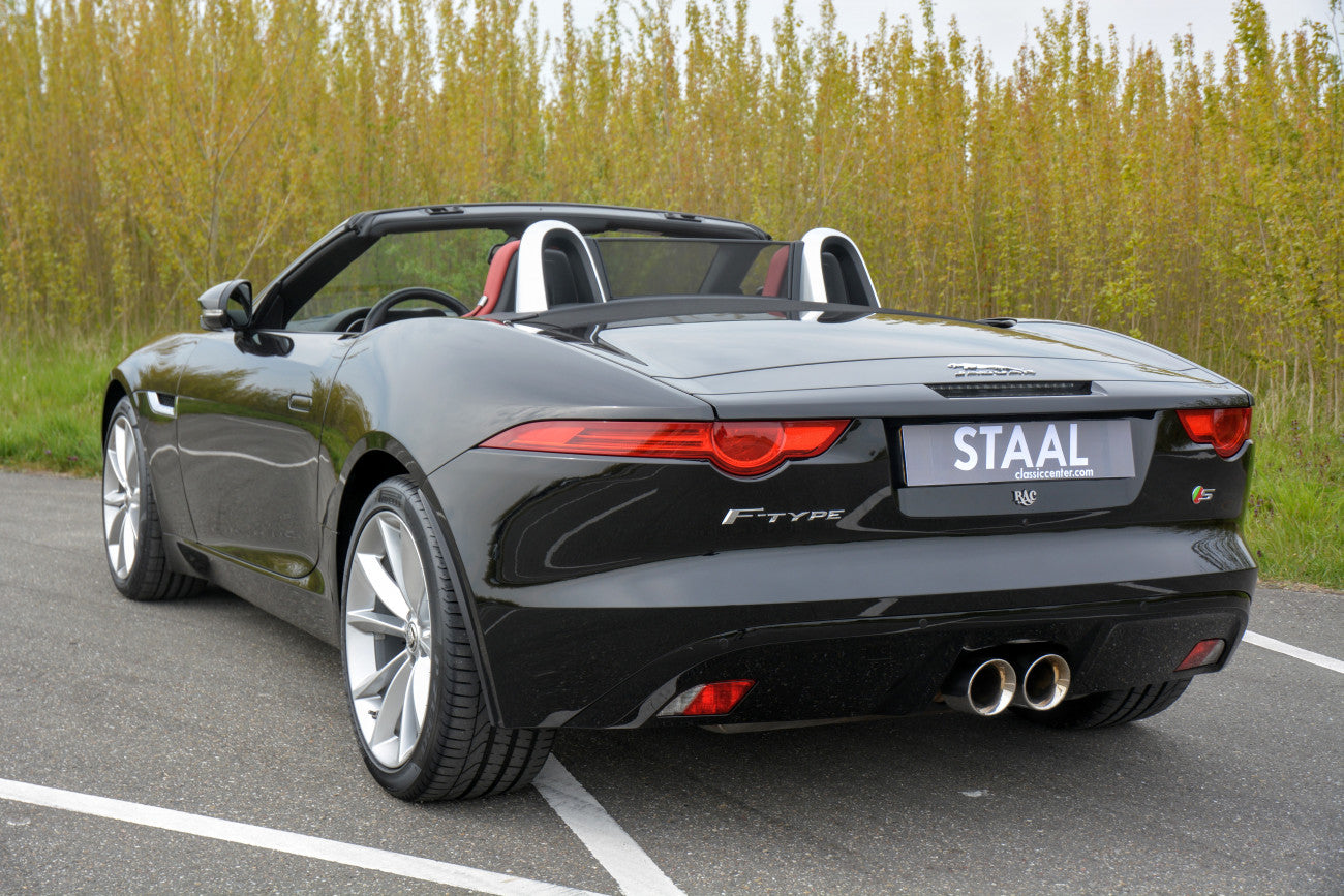 Jaguar F-Type 3.0 V6 S Convertible in Like New Condition | Red Leather | Dealer Maintained