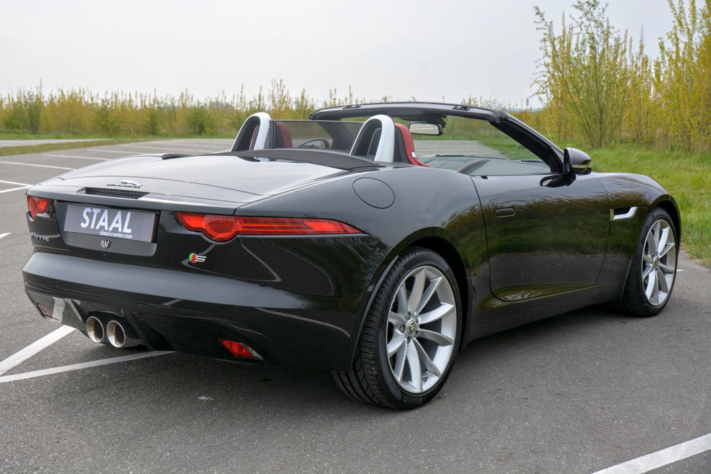 Jaguar F-Type 3.0 V6 S Convertible in Like New Condition | Red Leather | Dealer Maintained
