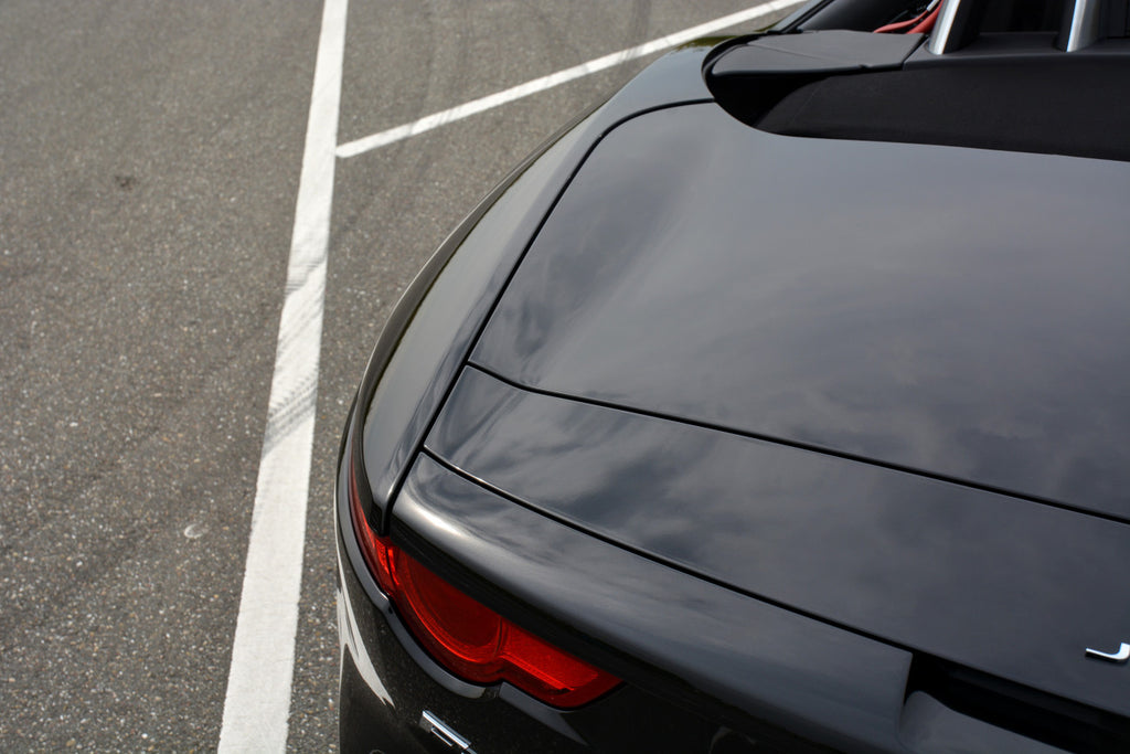 Jaguar F-Type 3.0 V6 S Convertible in Like New Condition | Red Leather | Dealer Maintained