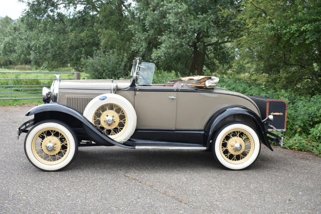 Ford Model A Deluxe Roadster with Dicky Seat 1931
