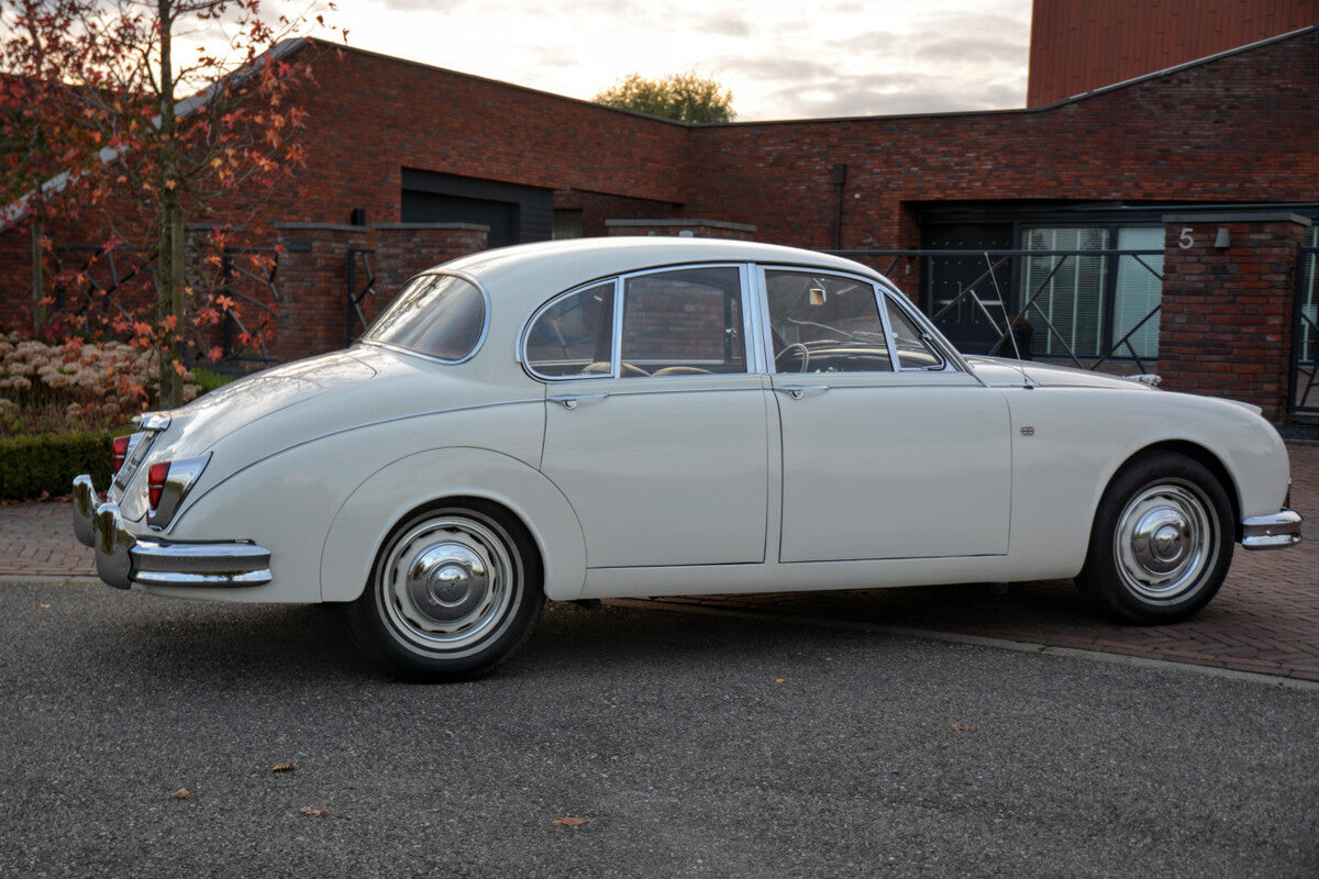 Jaguar MKII 3.8ltr 1960 Matching Numbers Concours Condition