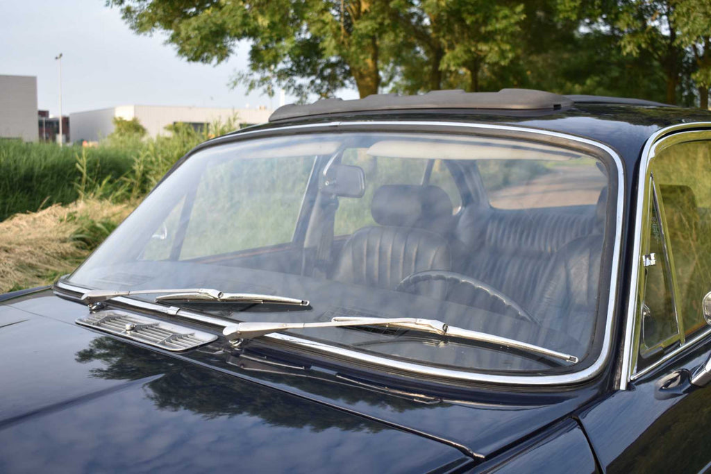 Jaguar XJ6 Series 1 Saloon 1972 4.2 ltr sunroof revised gearbox automatic