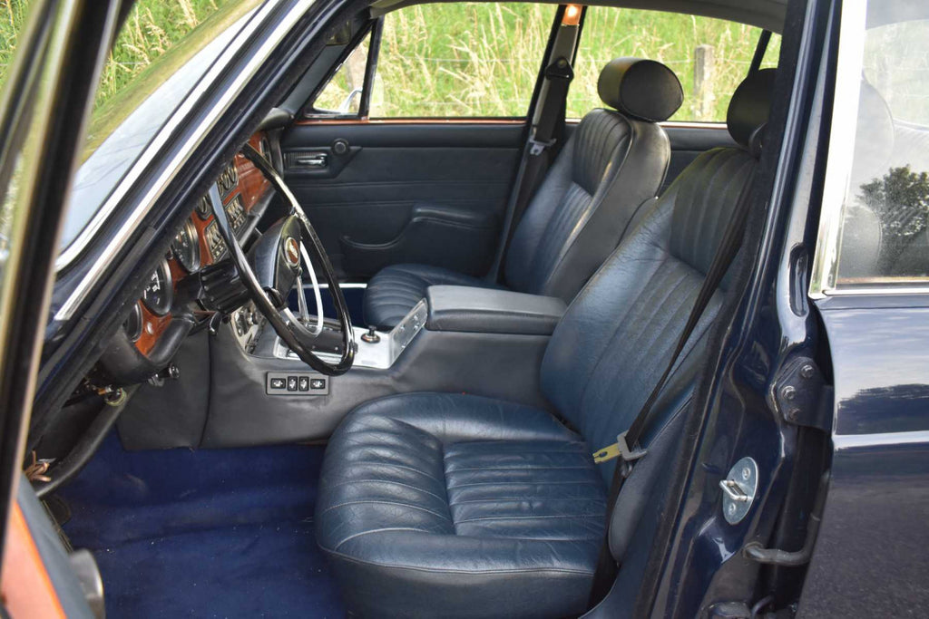 Jaguar XJ6 Series 1 Saloon 1972 4.2 ltr sunroof revised gearbox automatic