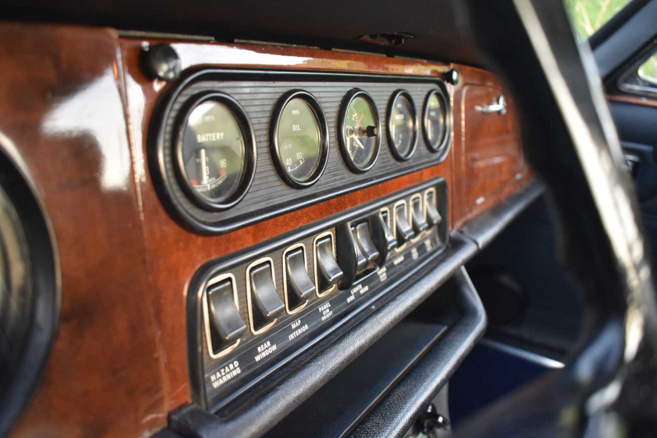 Jaguar XJ6 Series 1 Saloon 1972 4.2 ltr sunroof revised gearbox automatic