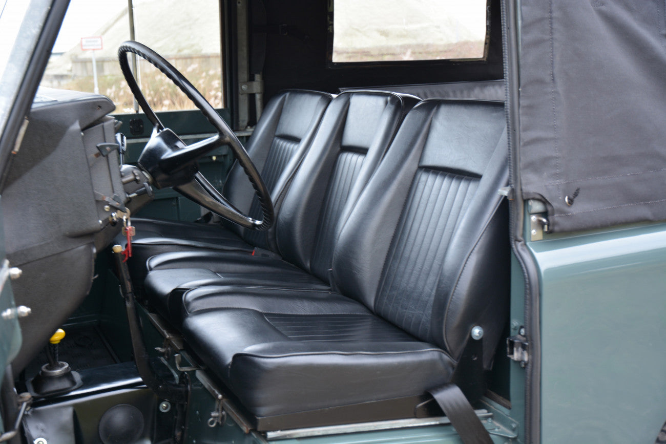 Land Rover Series 3 88 Softtop 1972 restored