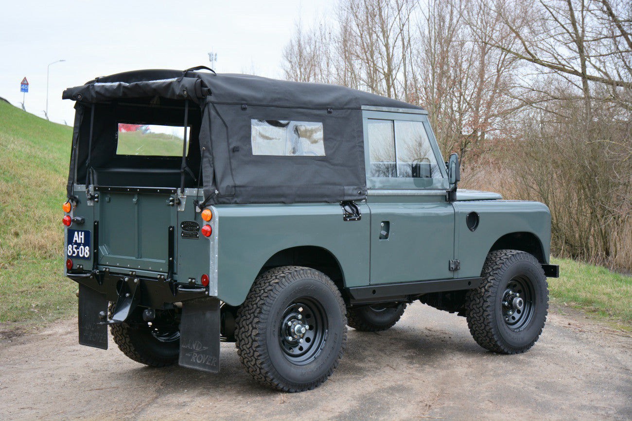 Land Rover Series 3 88 Softtop 1972 restored