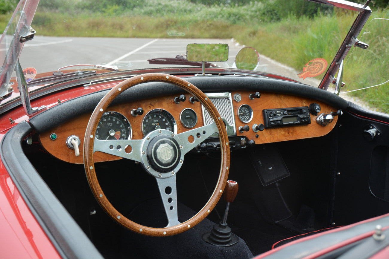 MG 1960 MGA Cabriolet, ready to enjoy!