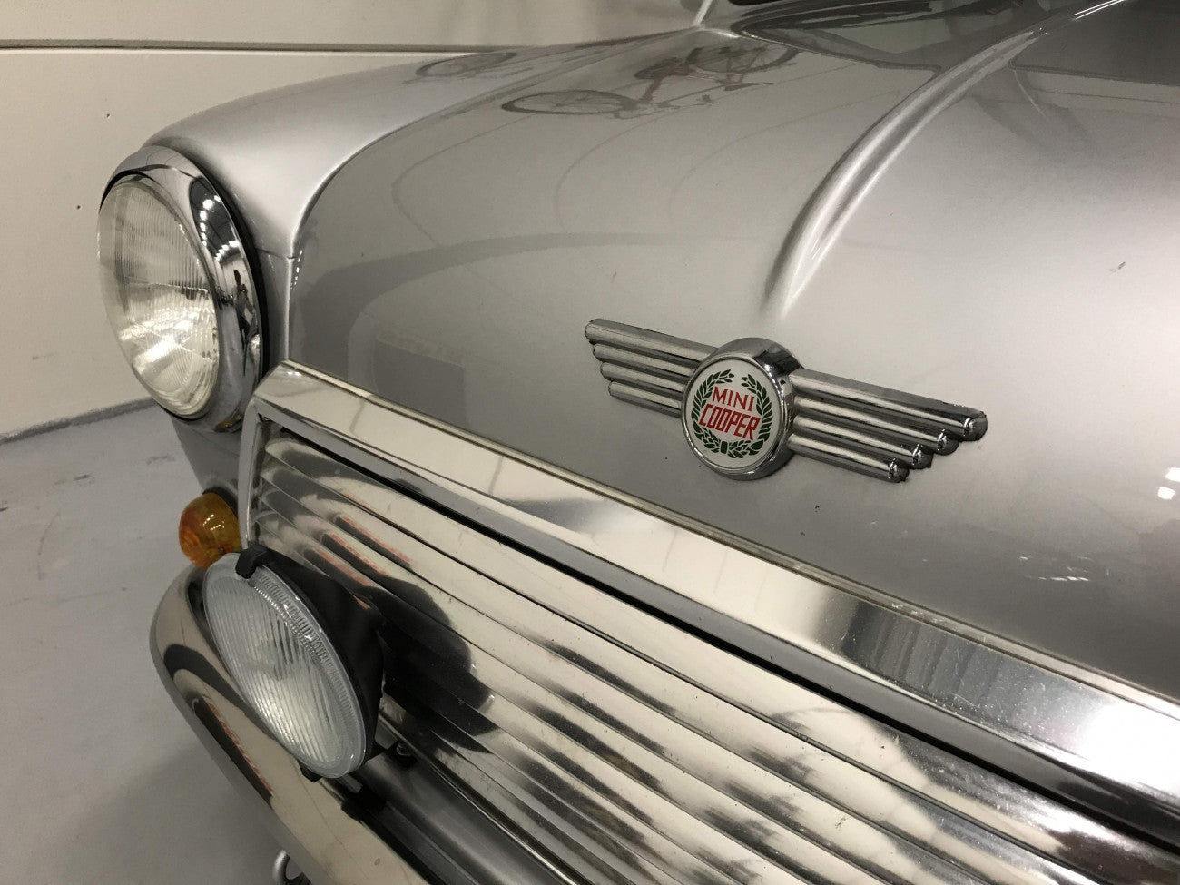 Rover Mini Cooper 1996 Silver Bullet rare 1/400