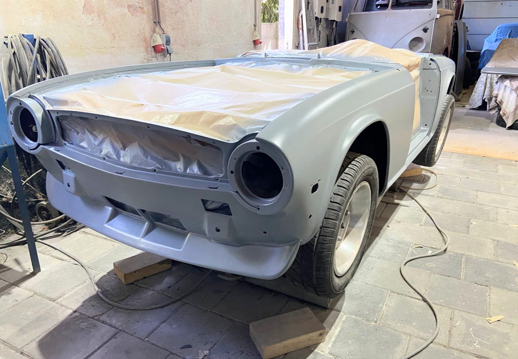 Triumph TR6 Cabriolet 1976 fully restored