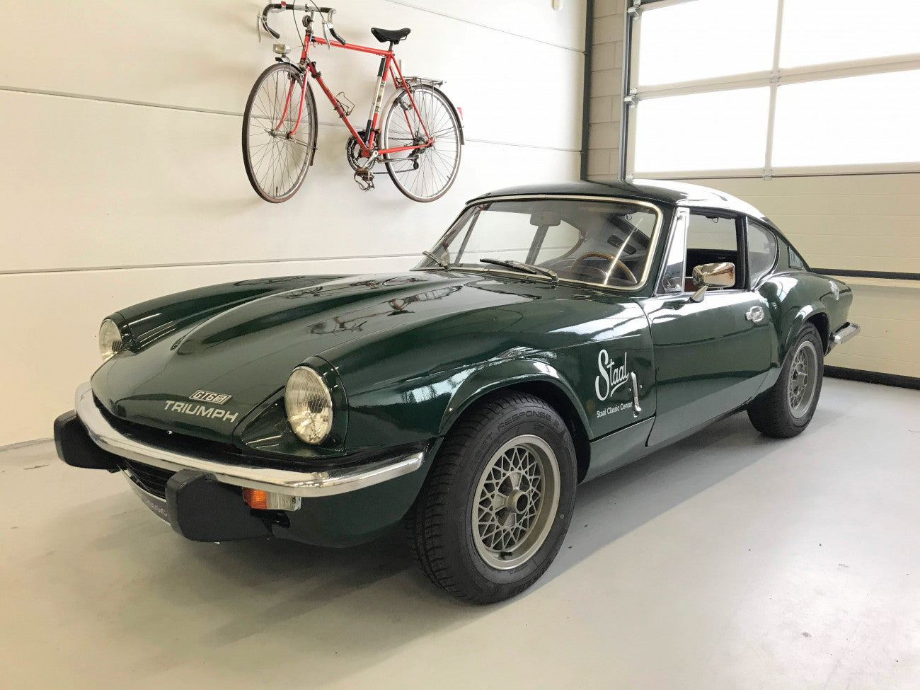 Triumph GT6 MKIII 1975 with Overdrive unique
