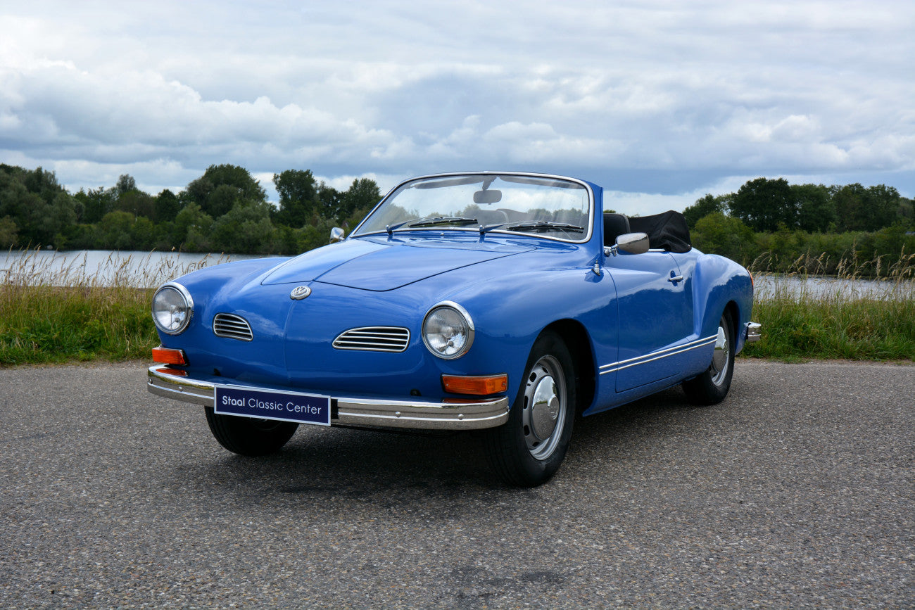 Volkswagen Karmann Ghia Cabriolet 1971 Body-Off Restored