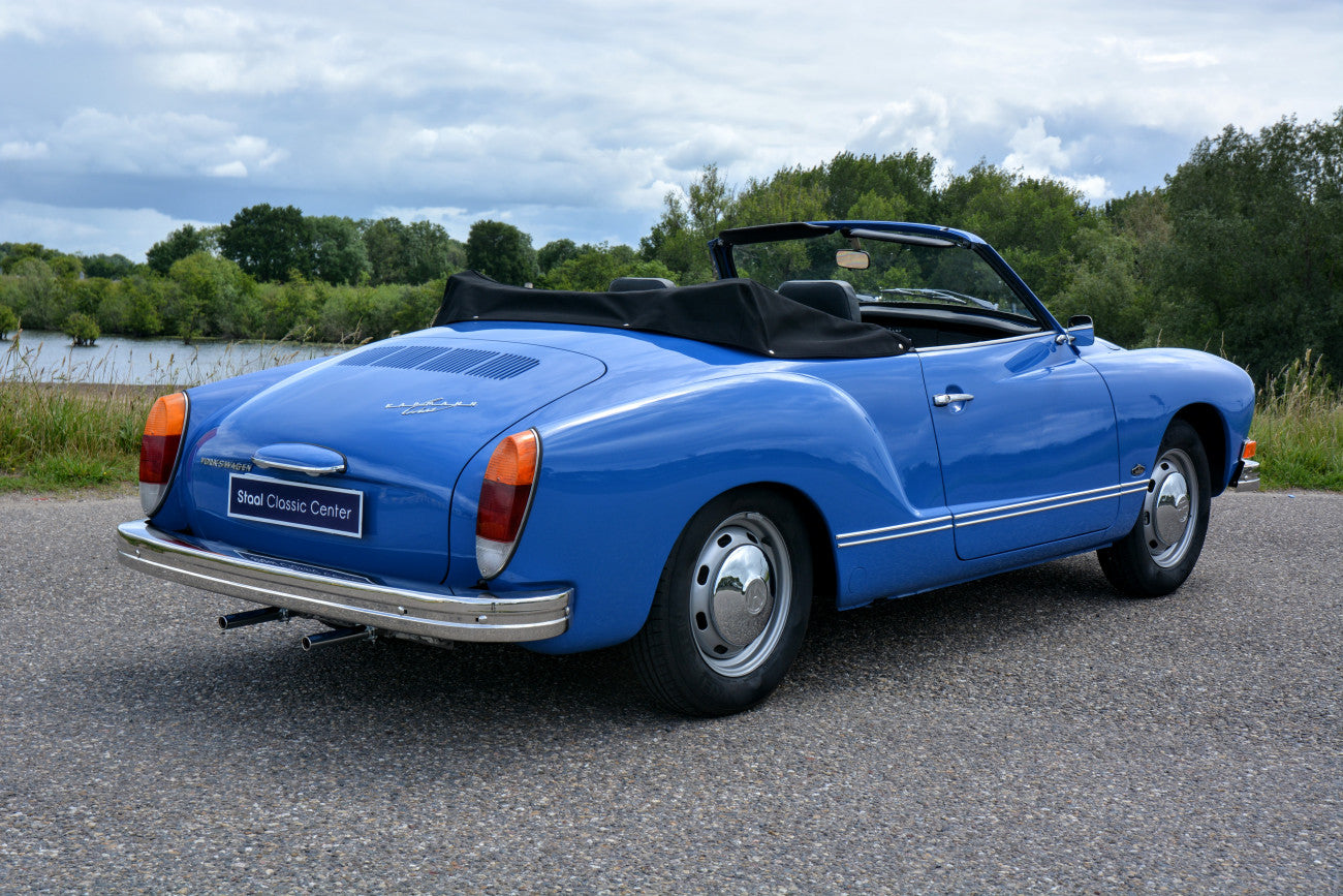 Volkswagen Karmann Ghia Cabriolet 1971 Body-Off Restored
