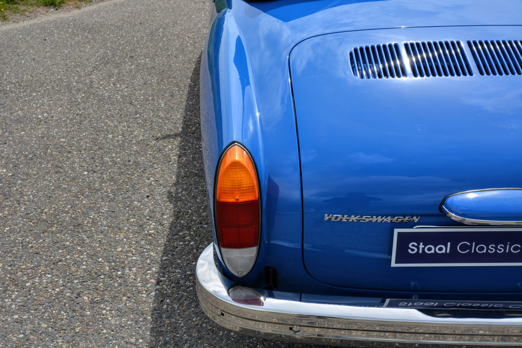 Volkswagen Karmann Ghia Cabriolet 1971 Body-Off Restored